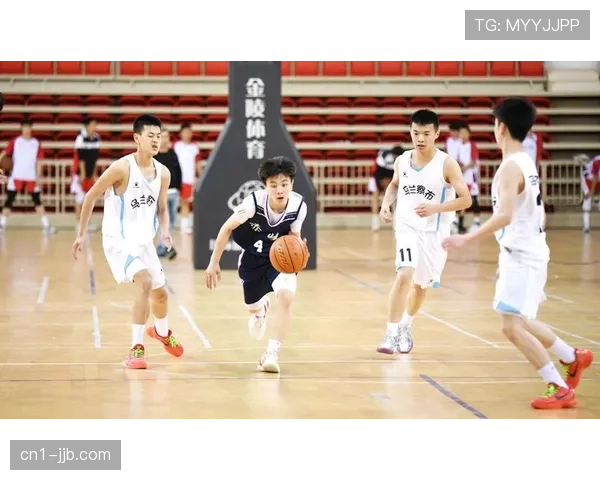 中学生篮球赛成素质教育载体,团队协作受重视 中学生篮球赛成素质教育载体,团队协作受重视